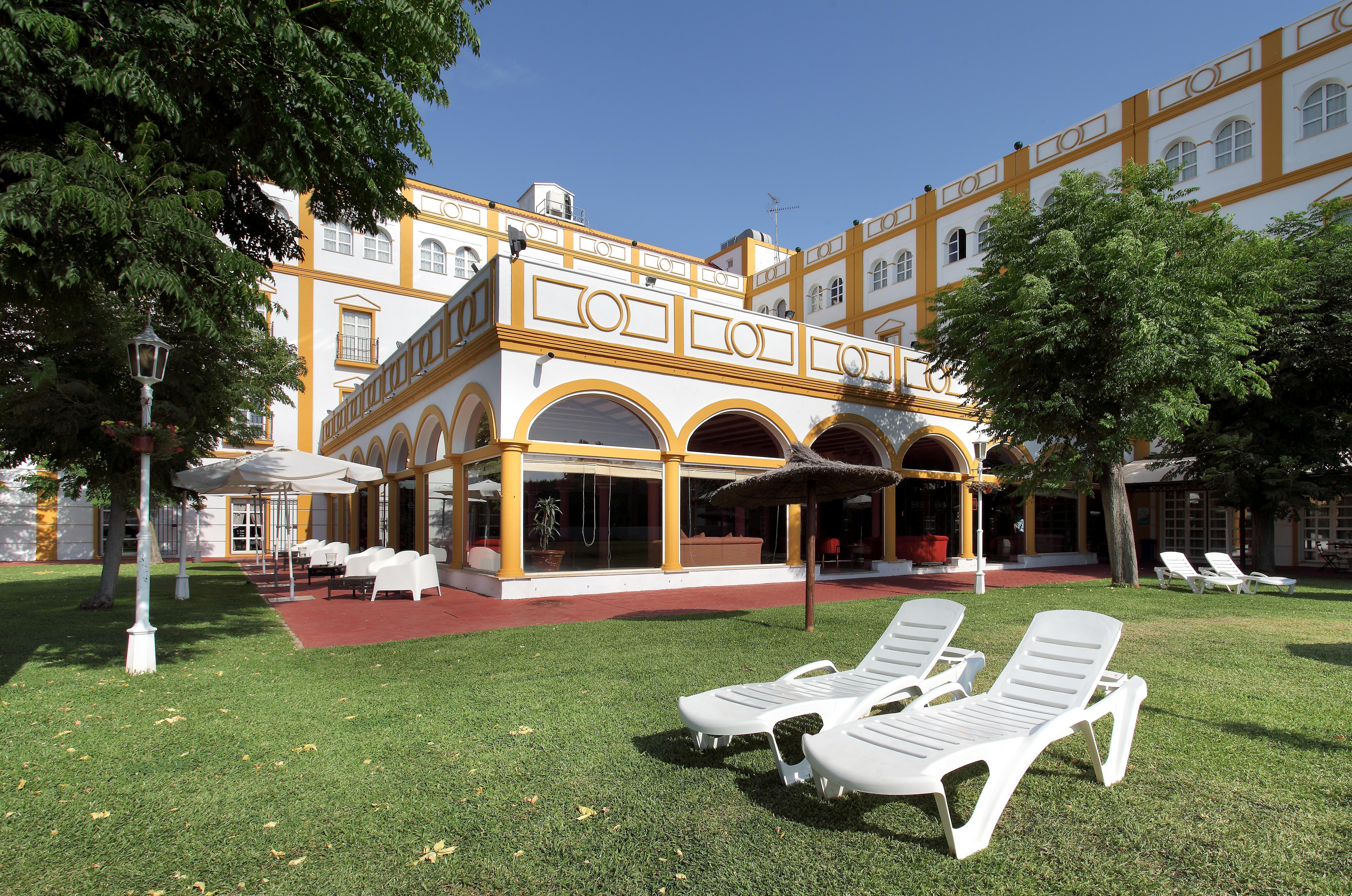 Exe Gran Hotel Solucar Санлукар-ла-Майор Экстерьер фото